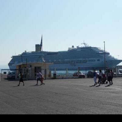 katakolon-kreuzfahrer-8